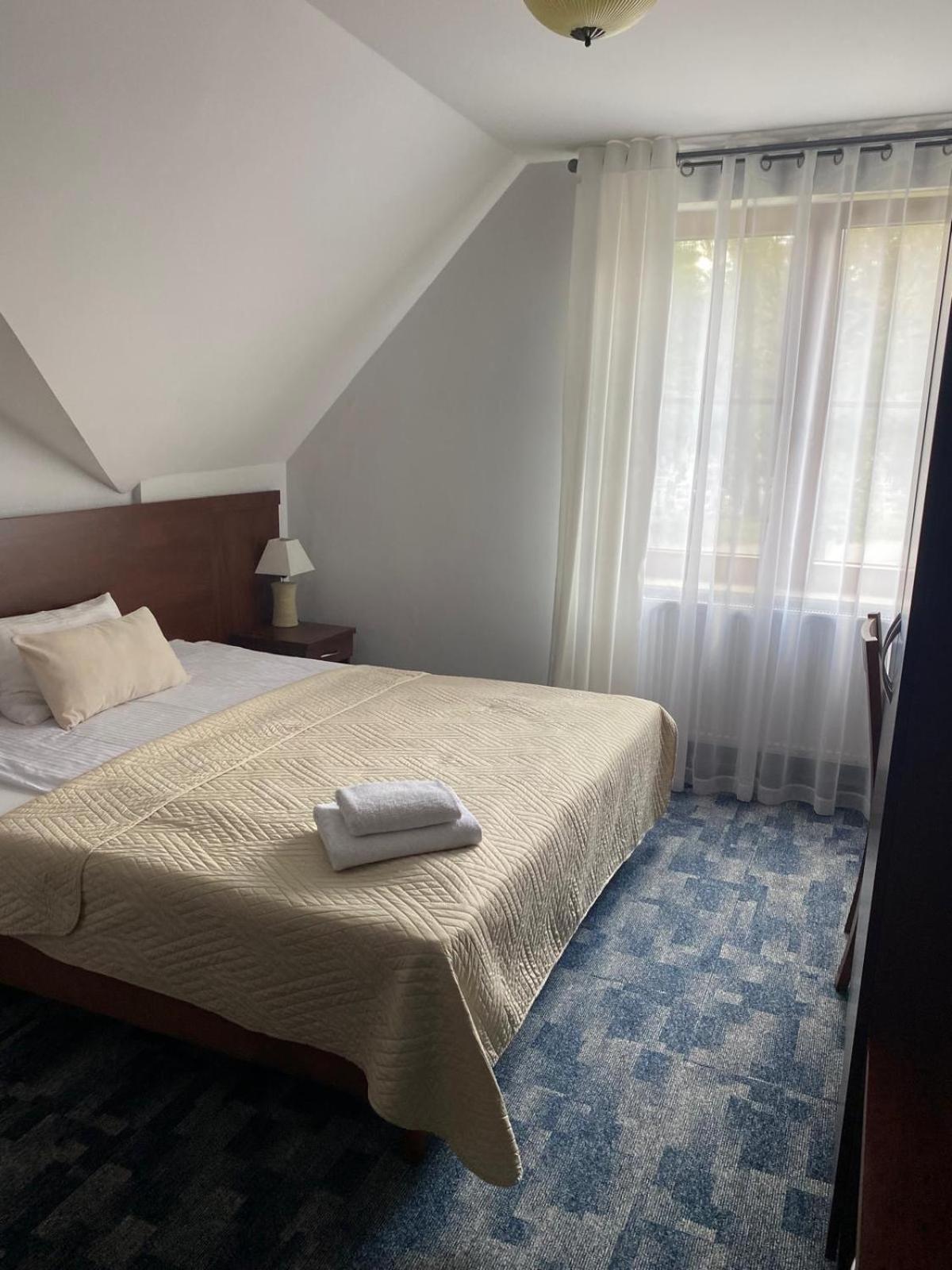 Hotel Restauracja Cztery Pory Roku Orneta المظهر الخارجي الصورة